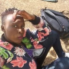 Profile Picture of Vicky Ras (@VickyRas3) on Twitter