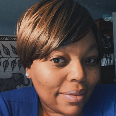 Profile Picture of Kristen Guy (@TheTeamIvySo) on Twitter