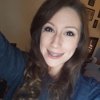 Profile Picture of Kayla Cochran (@_Ramblin__Rose_) on Twitter