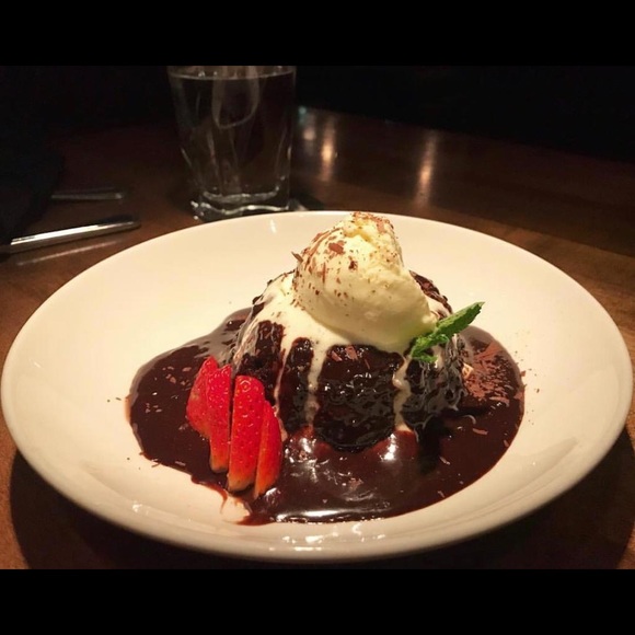 Profile Picture of Ayesha Ahmed (@ayeshaahmed833) on Poshmark