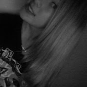Profile Picture of Julia Nilsson (@julianilsson9316) on Youtube