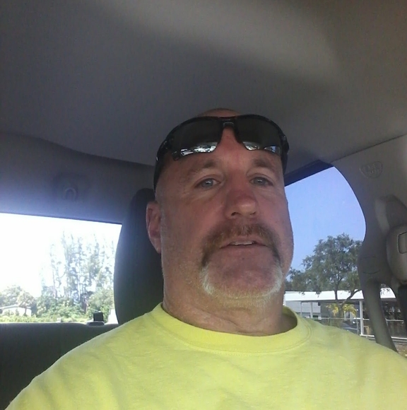 Profile Picture of Peter Wabuda (@pmdiagnostics) on Poshmark