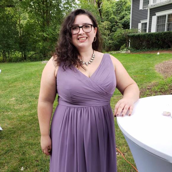 Madeline Mcilhon - Poshmark Profile Picture of Madeline Mcilhon (@mcilhon) on Poshmark