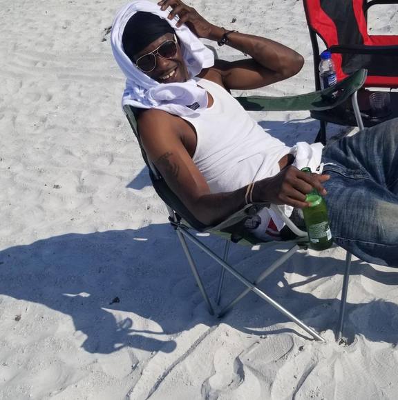 Profile Picture of Adriel Davis (@anna1391) on Poshmark