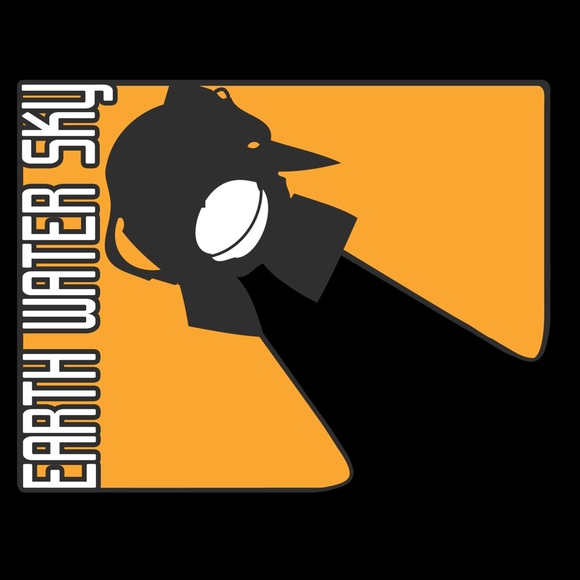 Profile Picture of John Humphries (@lightandvideo) on Poshmark