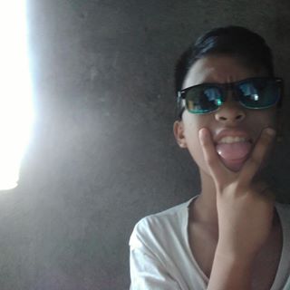 Profile Picture of Dennis Bona (@dennis.bona.39) on Facebook