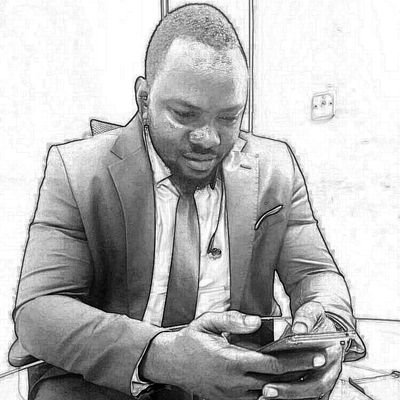 Profile Picture of Moyọ̀sọ́lá (@AwoMike) on Twitter