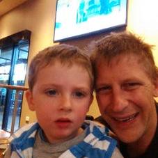 Profile Picture of Mick Perry (@MickPerry13) on Twitter