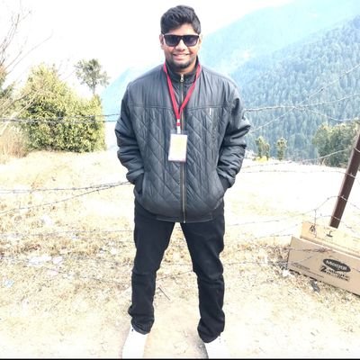 Profile Picture of Ian D'souza (@IanDsouza15) on Twitter