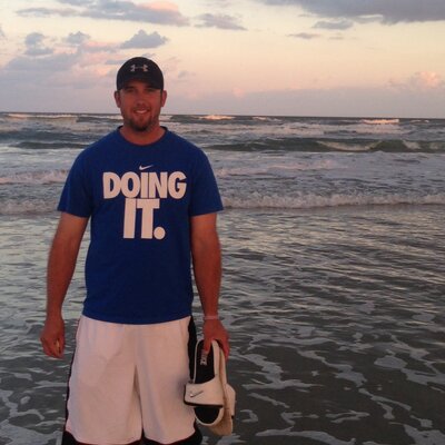 Profile Picture of Clint Cornell (@HumanRainDelay9) on Twitter