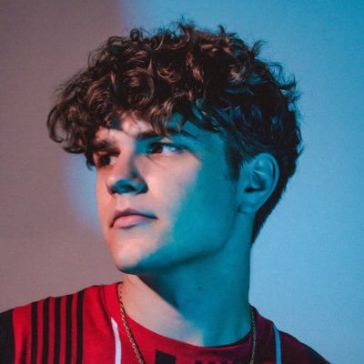 Profile Picture of Adam Wright (@_adamusic_) on Twitter