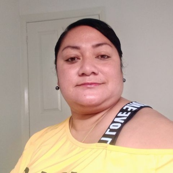 Profile Picture of Heimoana Fifita (@heimoanafifita) on Poshmark