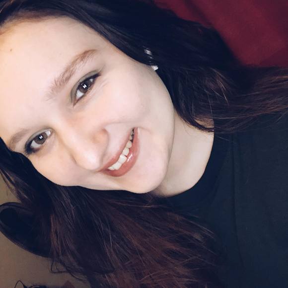 Profile Picture of Kaitlin Dainis (@kdainis) on Poshmark