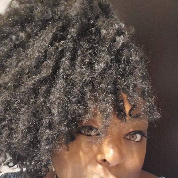 Profile Picture of Athena Ervin-mack (@ladyervin69) on Poshmark
