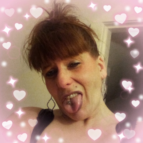 Profile Picture of Janna Jarvis (@jannajarvis) on Poshmark
