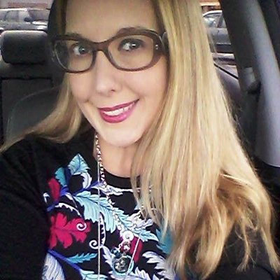 Profile Photo of Angela Maria Yates (@MyCharmingShop) on Twitter