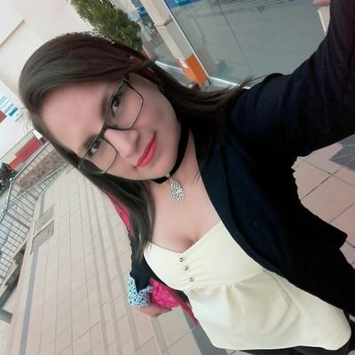 Profile Picture of 🌻𝓛𝓾𝔃 𝓜𝓸𝓻𝓪𝓵𝓮𝓼. (@Lemn2804) on Twitter