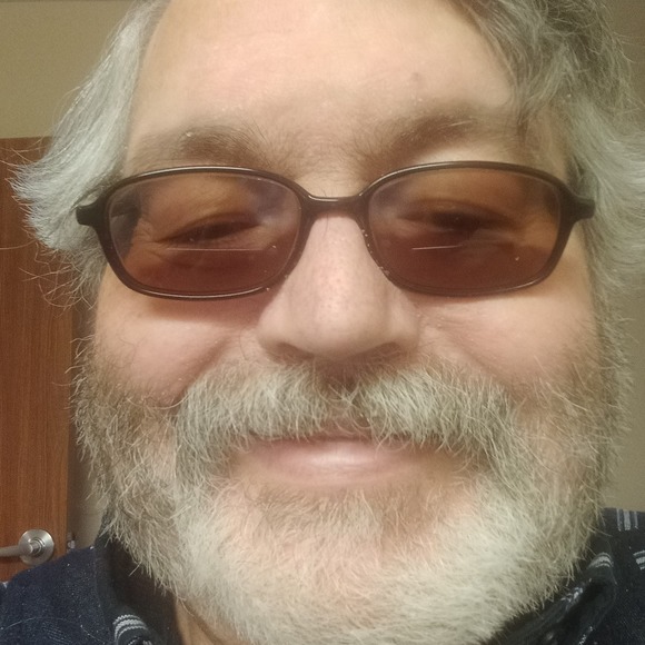 Profile Picture of James Deverman (@devermanjames) on Poshmark