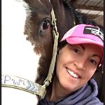 Profile Picture of Amy Ashby (@horses_n_wine) on Instagram