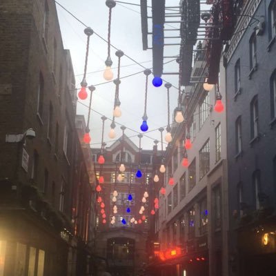 Profile Picture of May Al-Sudairi (@May_ALSudairi) on Twitter