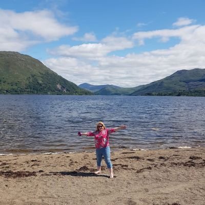Profile Picture of Suzie Simpson (@SuzieSimpson3) on Twitter