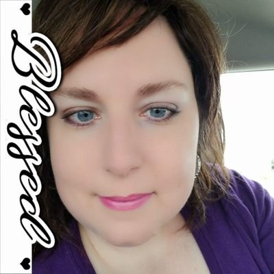 Profile Picture of Jennifer Tipton (@jenann93) on Twitter