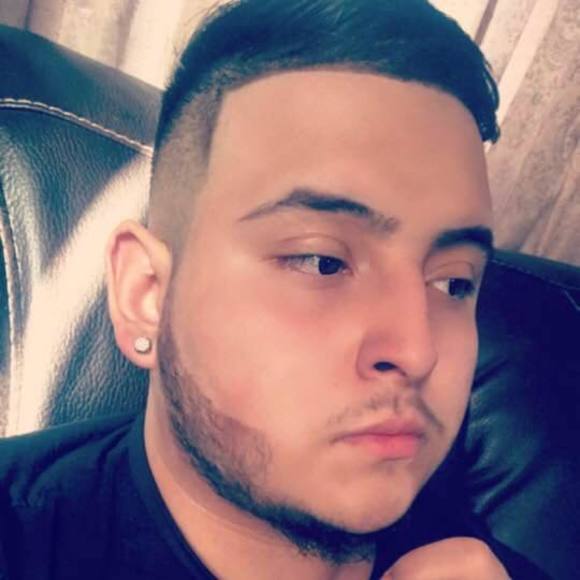 Profile Picture of Brian Corral (@briancorral) on Poshmark