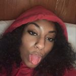 Profile Picture of olivia noelle🌞🧜🏽‍♀️🌊🌻 (@olivianoelle28) on Instagram