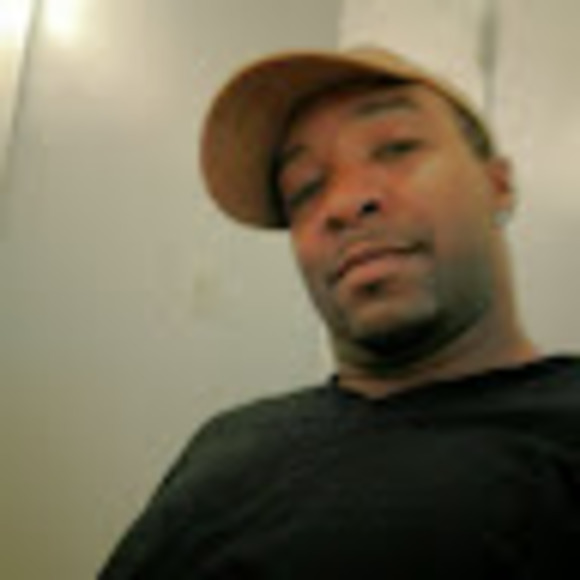 Profile Picture of Kenneth Bryant (@kbeezy7414) on Poshmark