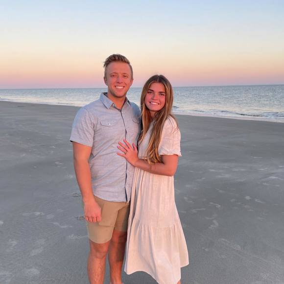 Profile Picture of Kamryn Dolph petersen (@kamrynpetersen) on Poshmark