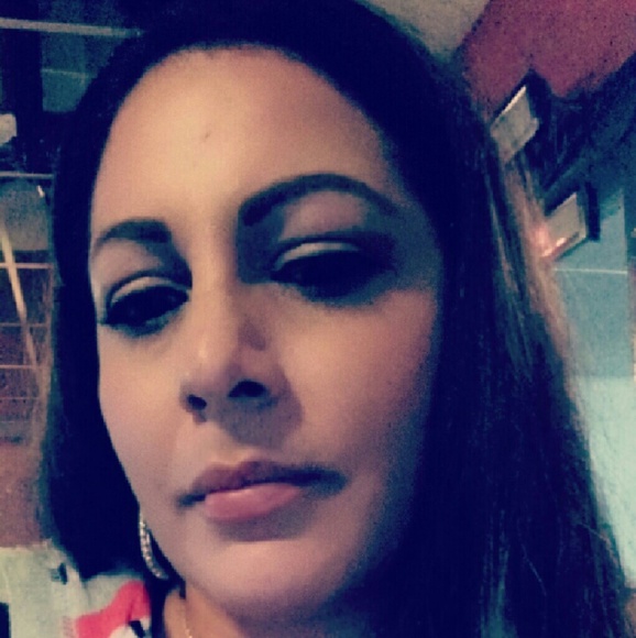 Profile Picture of Lavaughn Baca (@queenmenace) on Poshmark