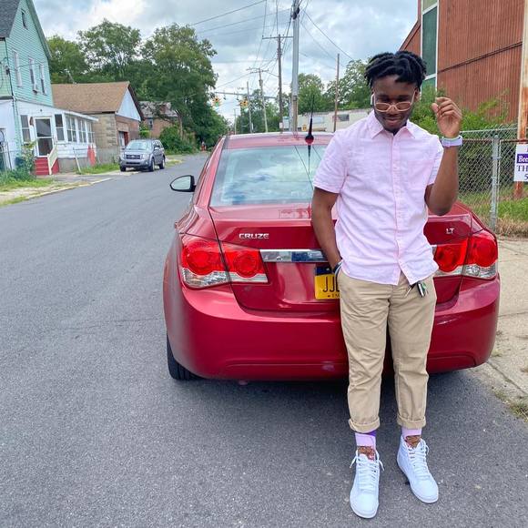 Profile Picture of Jahmeek Stephenson (@uncledrew_ki2) on Poshmark
