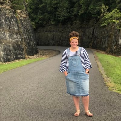 Profile Picture of Paula Roark (@PaulaRoark8) on Twitter