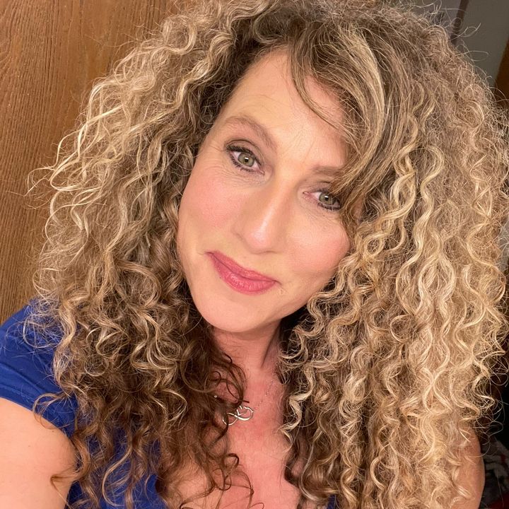 Profile Picture of Heather (@heat_herb) on Tiktok