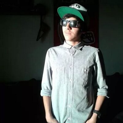 Profile Picture of Michael Villasenor (@Michael_E_V) on Twitter