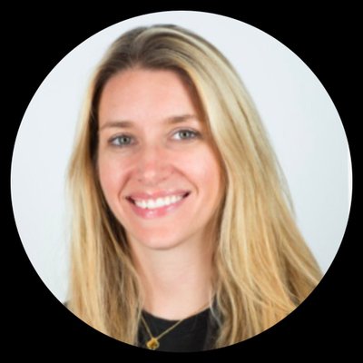 Profile Picture of Amanda Schneider (@amandastweeets) on Twitter