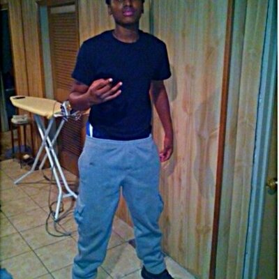 Profile Picture of Stanley Vaughn (@YOUNGRICHKIDD22) on Twitter