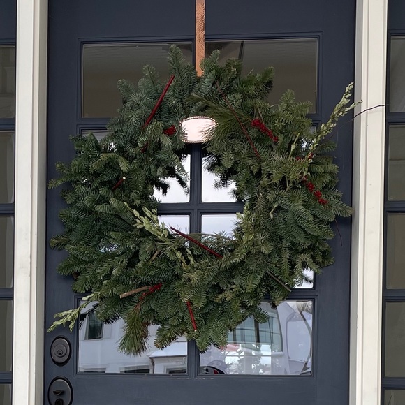 Profile Picture of Mostafa Abbadi (@binina) on Poshmark