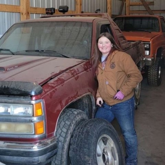 Profile Picture of Michaela Vandenack (@vandmich) on Poshmark