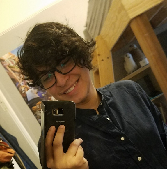 Profile Picture of Christian Sialer (@csialer03) on Poshmark