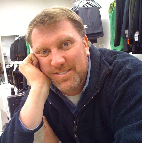 Profile Picture of Barry Rodgers (@bdr1967) on Poshmark