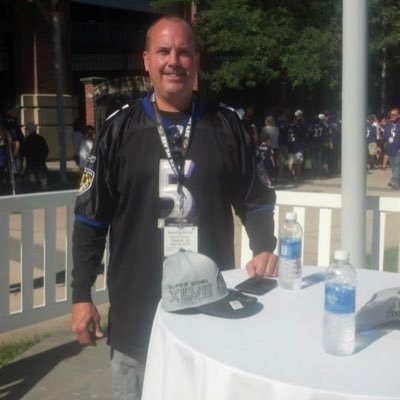 Profile Picture of Steve (@DaneDogGuy) on Twitter