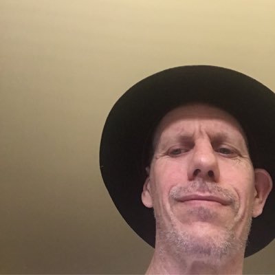 Profile Picture of David Mendelsohn (@DavidMendelsoh6) on Twitter