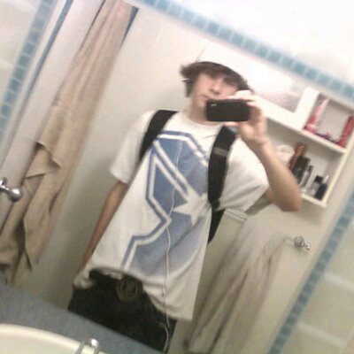 Profile Picture of Kyle McInnes (@kylebeam22) on Twitter