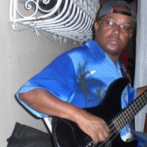 Profile Picture of Tony Souza (@tonyguita) on Myspace