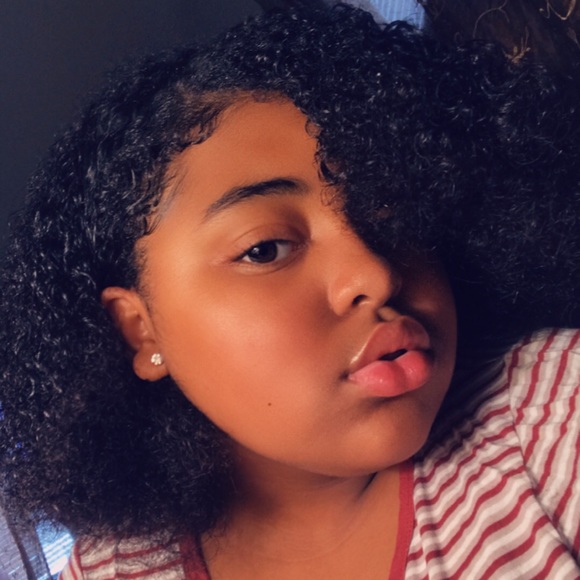 Profile Picture of Cayla Campbell (@cayla_0326) on Poshmark