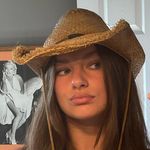 Profile Picture of Jennifer Young (@jennifery0ung) on Instagram