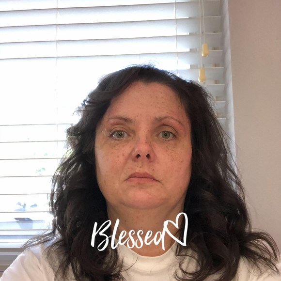 Profile Picture of Melissa Goff (@bazeballmom) on Poshmark