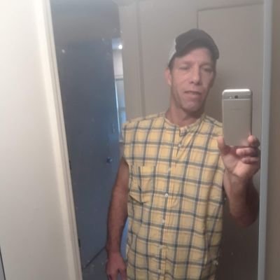 Profile Picture of James Helfrich (@JamesHelfrich10) on Twitter