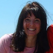 Profile Picture of Joanne Hall (@jojothegogo1962) on Youtube